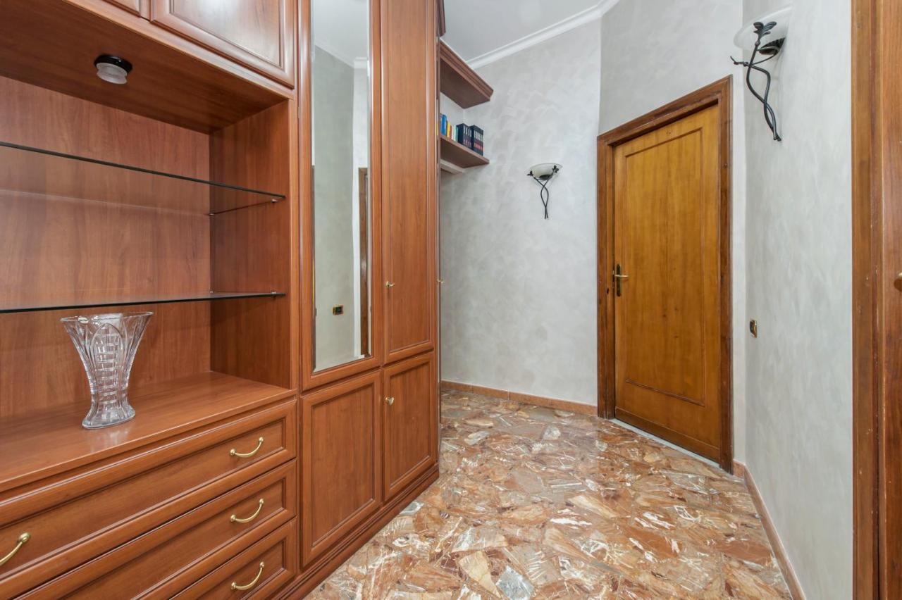Charming With 3 Bedrooms Appartement