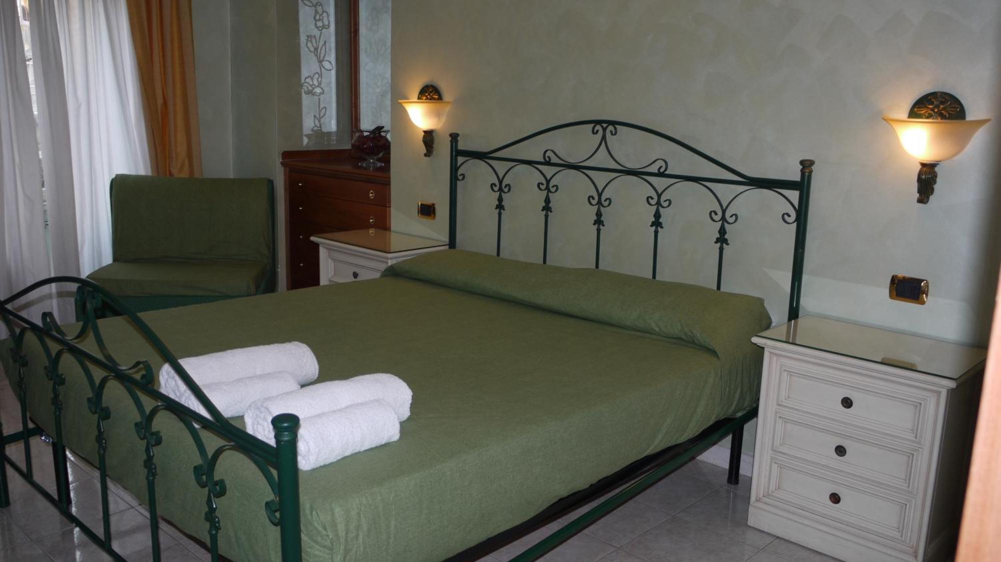 Appartement Charming With 3 Bedrooms Rome